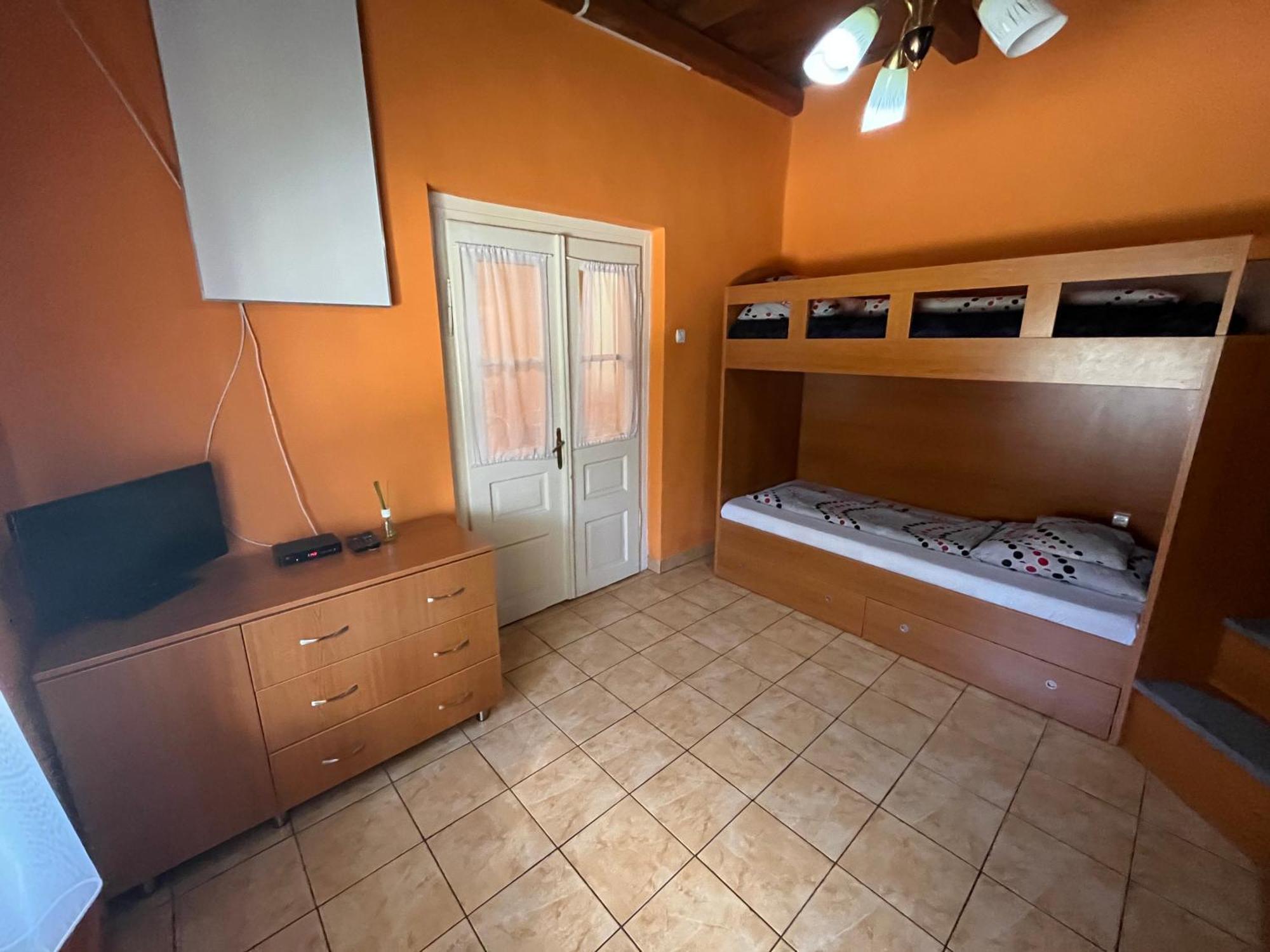 Tiszavirag Apartman Tiszakeszi エクステリア 写真