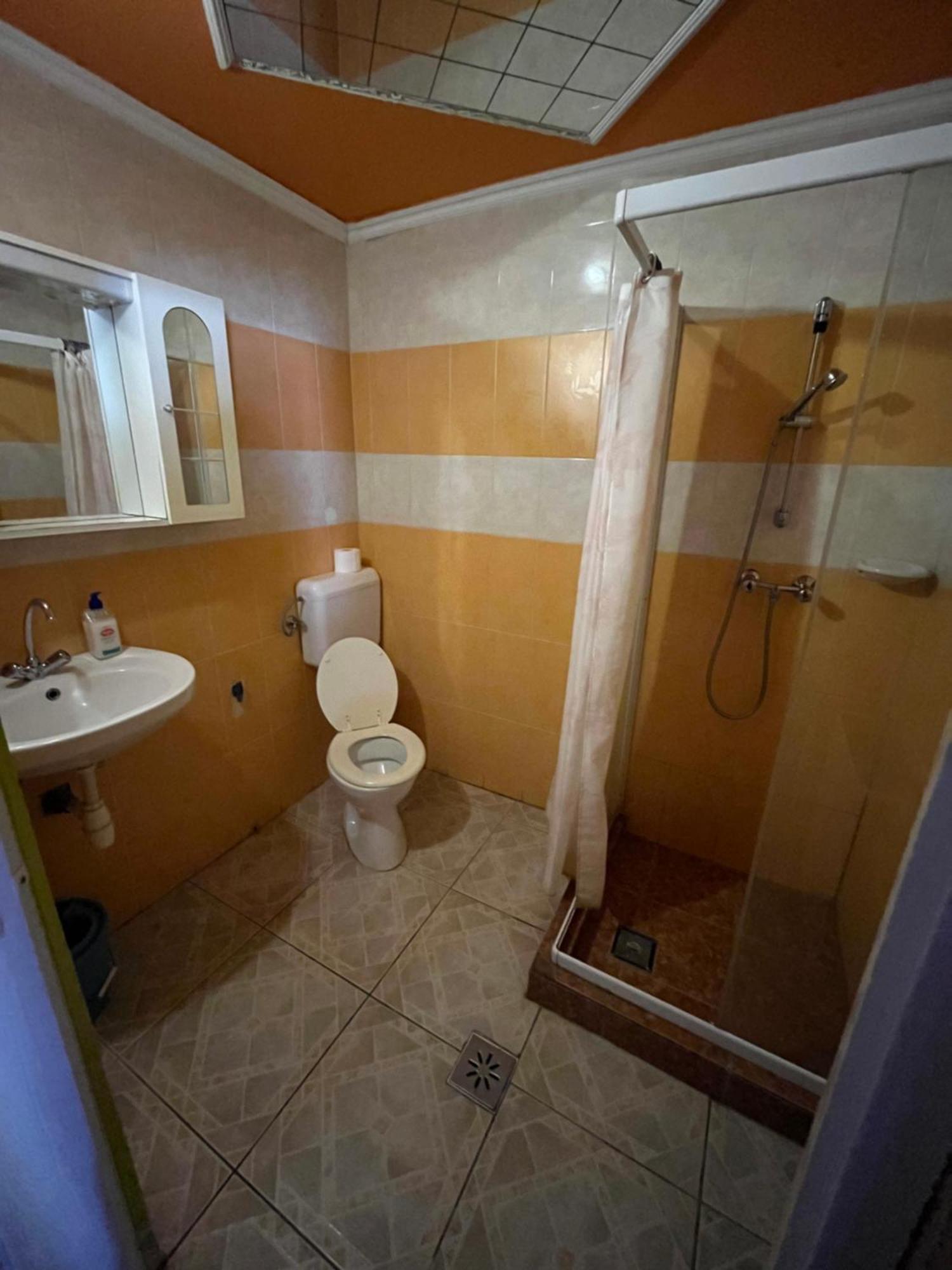 Tiszavirag Apartman Tiszakeszi エクステリア 写真