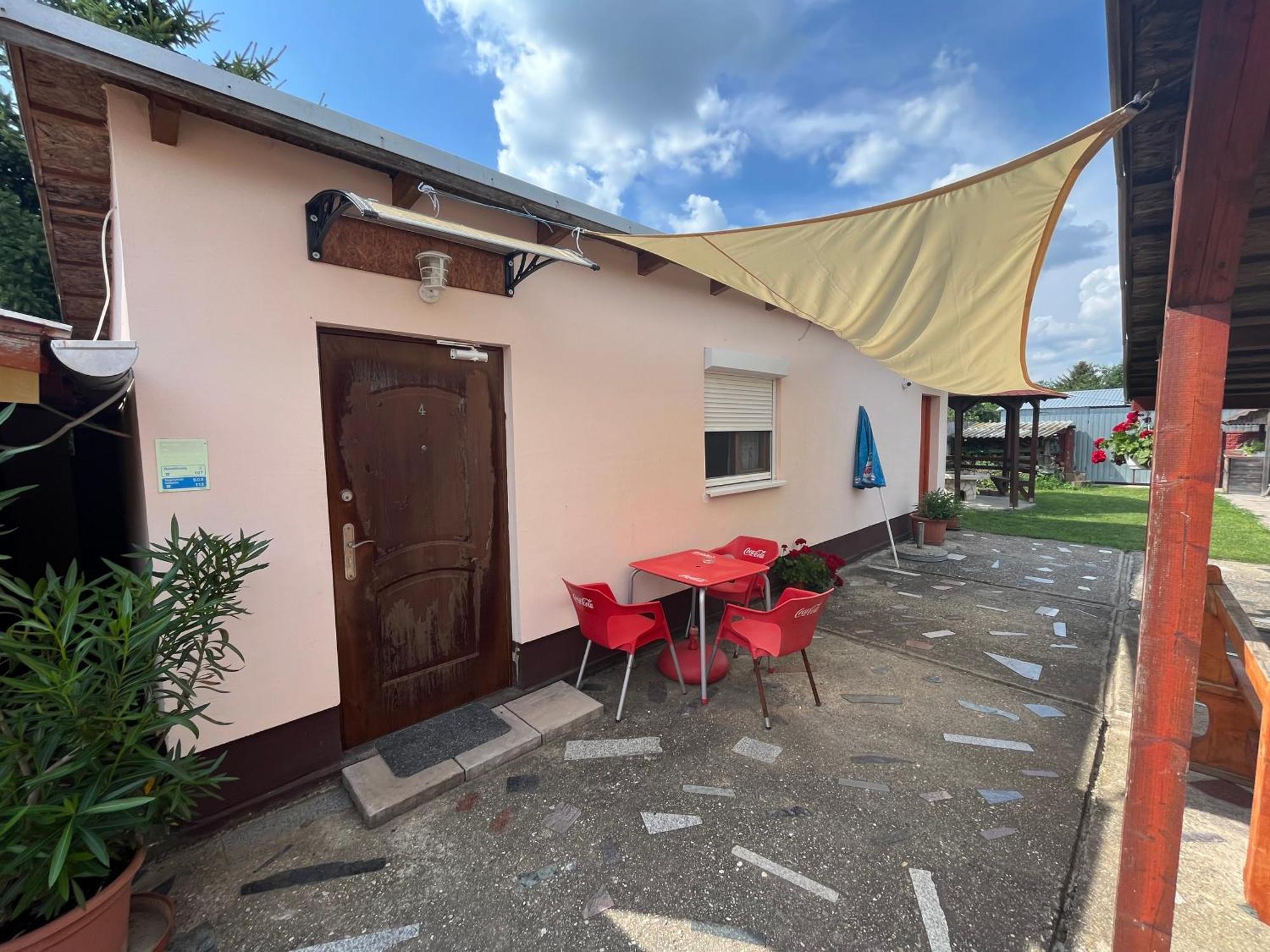 Tiszavirag Apartman Tiszakeszi エクステリア 写真